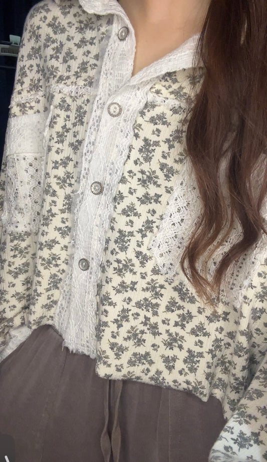 Ditzy Floral Blouse
